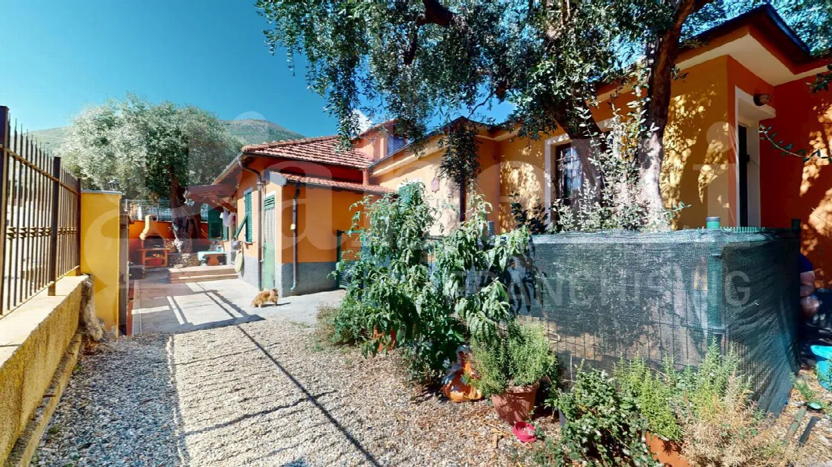 Villetta a schiera in vendita a Albenga - foto 2