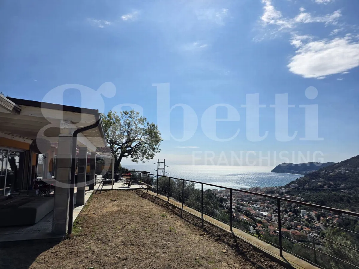 Villetta a schiera in vendita a Alassio - foto 2
