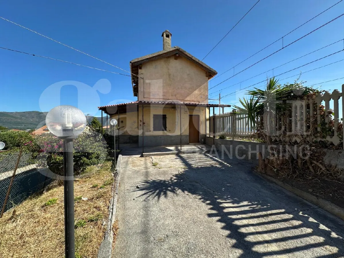 Casa indipendente in vendita a Albenga - foto 4