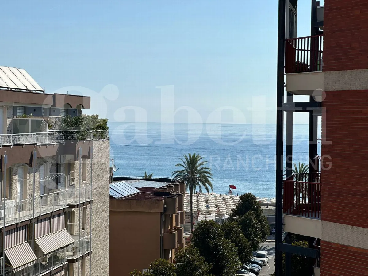 Appartamento in vendita a Albenga - foto 1