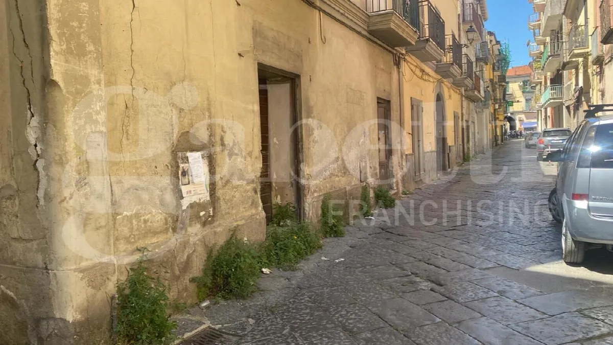 Stabile in vendita a Aversa - foto 3