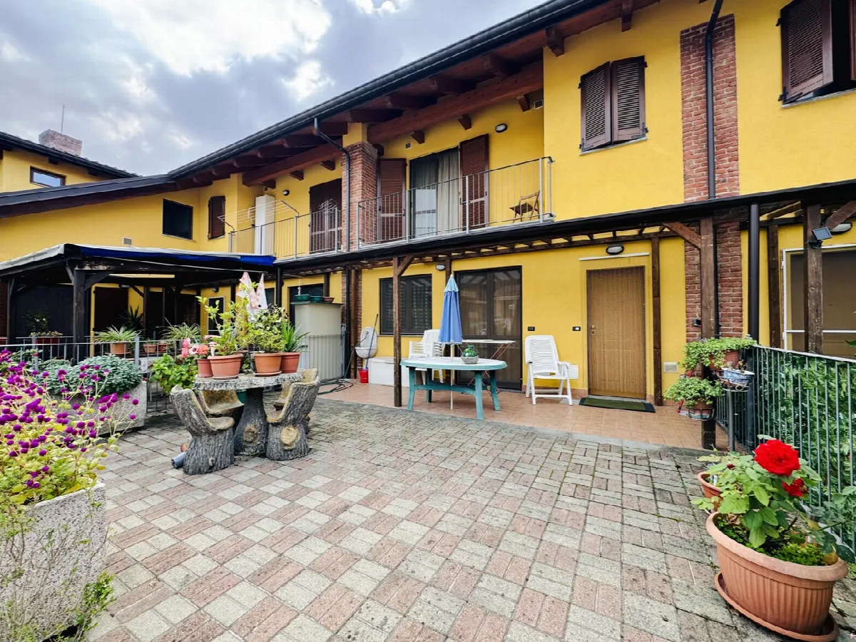 Villetta a schiera in vendita a Collegno - foto 1