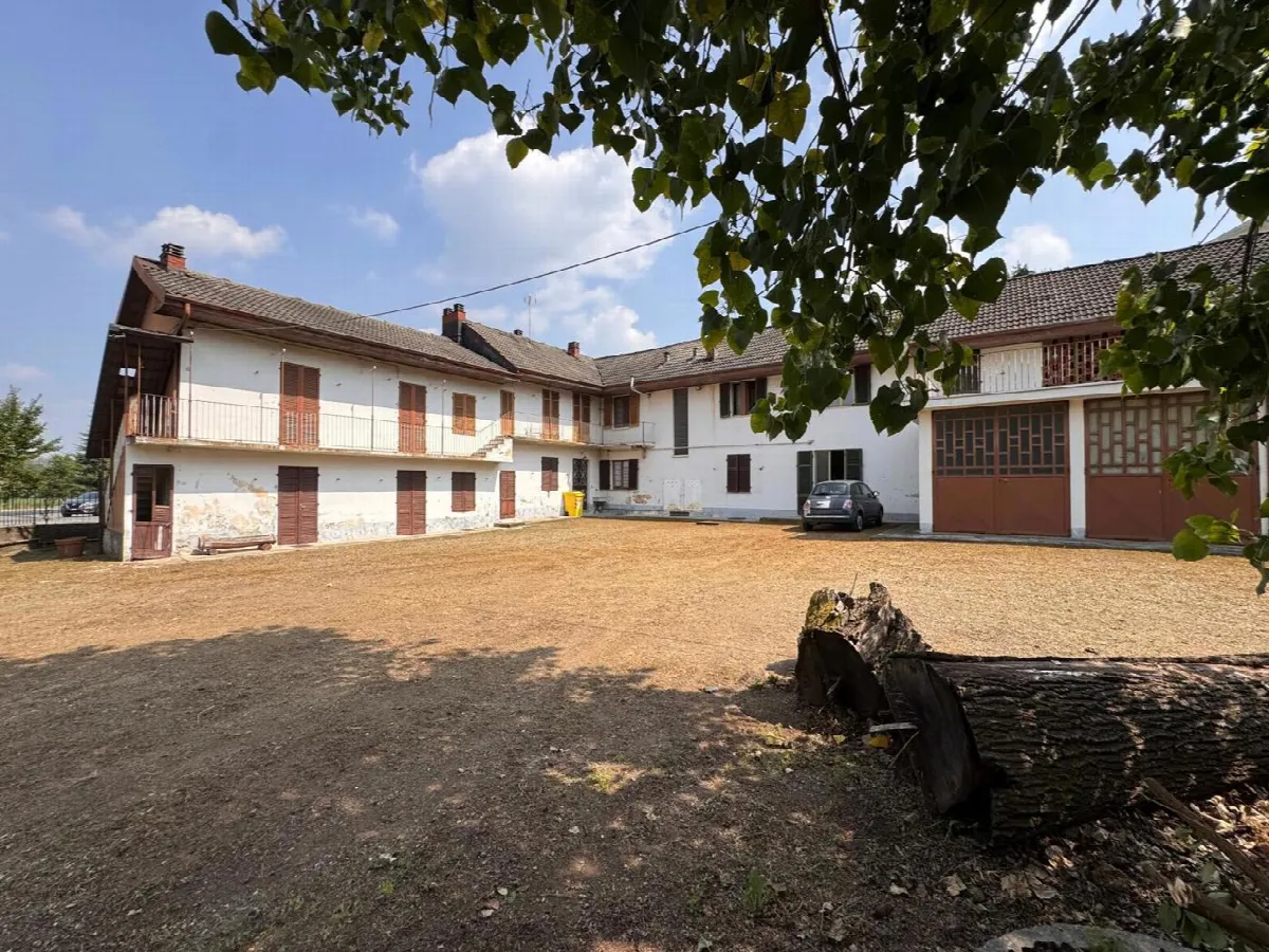Appartamento in vendita a Val della Torre - foto 1