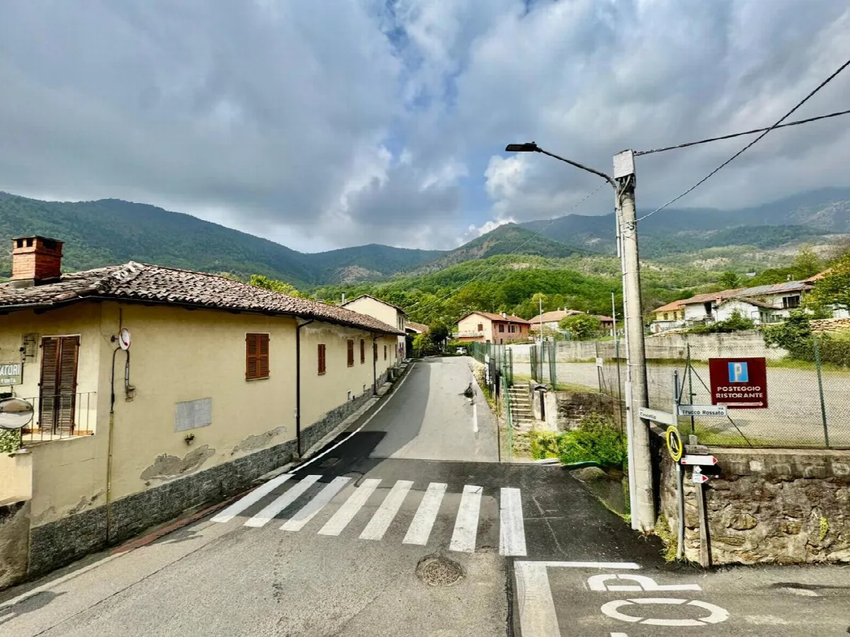 Casa indipendente in vendita a Val della Torre - foto 4
