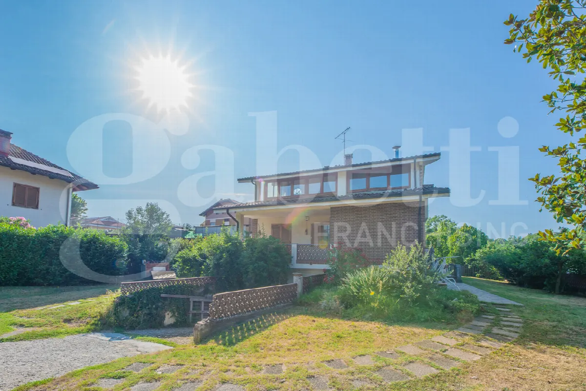 Casa bifamiliare in vendita a Reano - foto 1