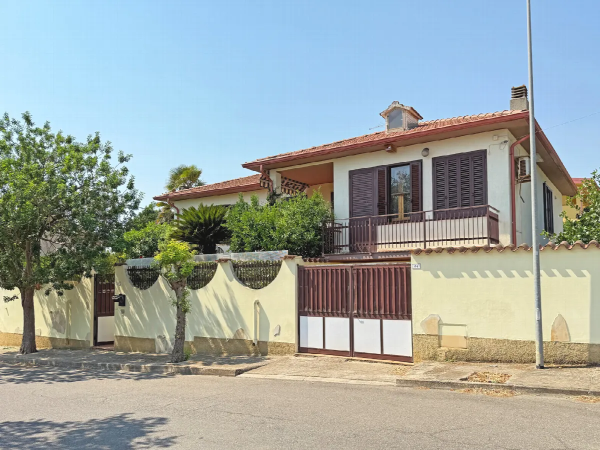 Villetta a schiera in vendita a Sanluri - foto 1