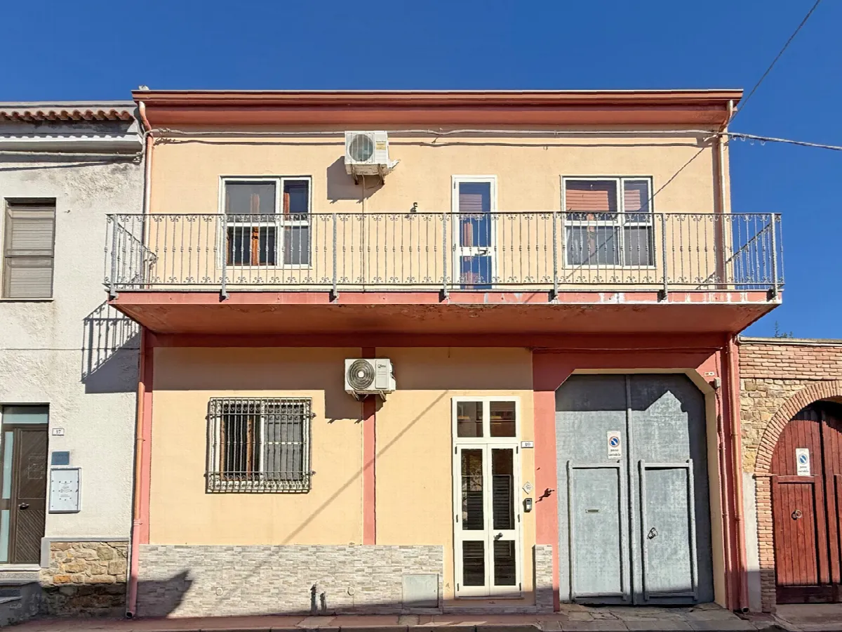 Casa indipendente in vendita a Sanluri - foto 1