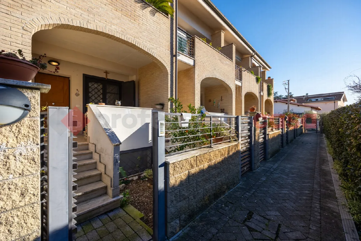 Appartamento in vendita a Marino - foto 2