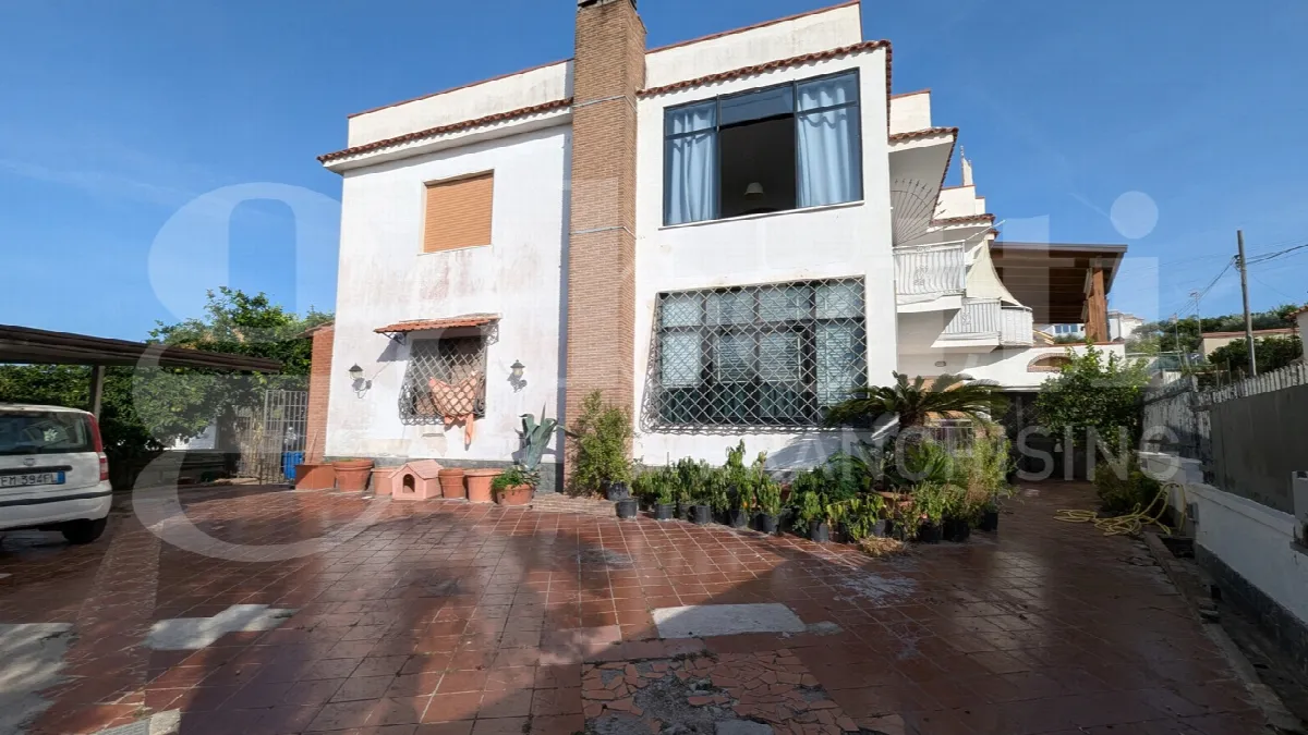Appartamento in vendita a Bacoli - foto 1