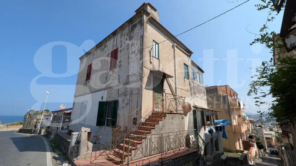 Appartamento in vendita a Monte di Procida - foto 1