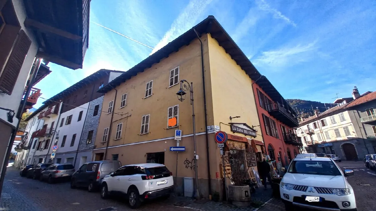Stabile in vendita a Oulx - foto 2