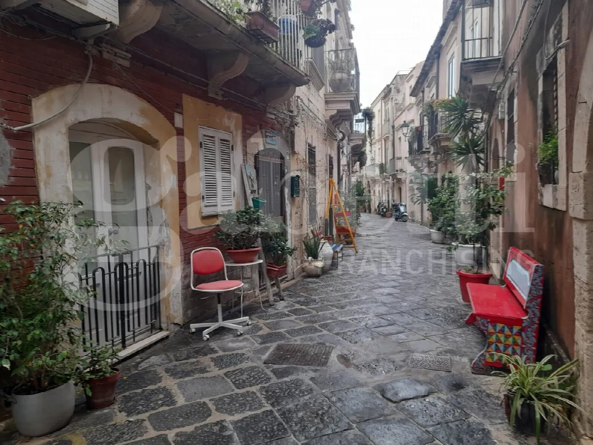 Casa indipendente in vendita a Siracusa - foto 1