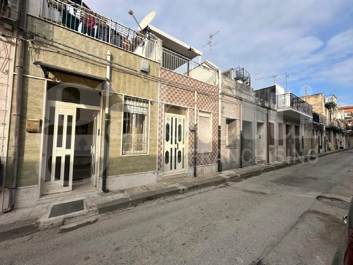 Casa indipendente in vendita a Floridia - foto 1
