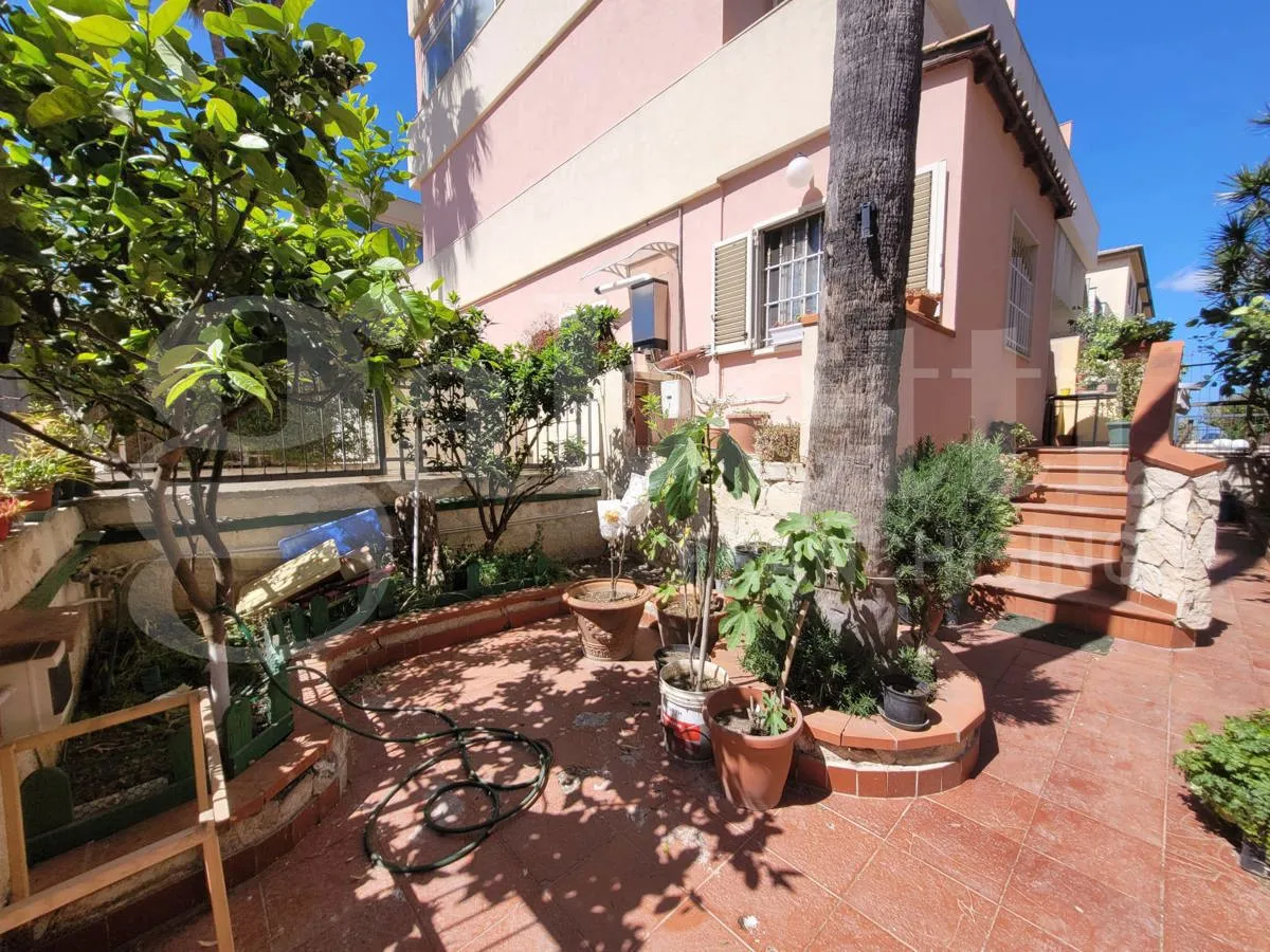 Casa bifamiliare in vendita a Siracusa - foto 1