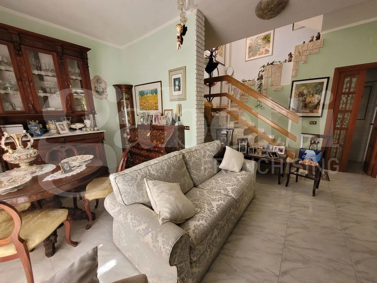 Casa bifamiliare in vendita a Siracusa - foto 2