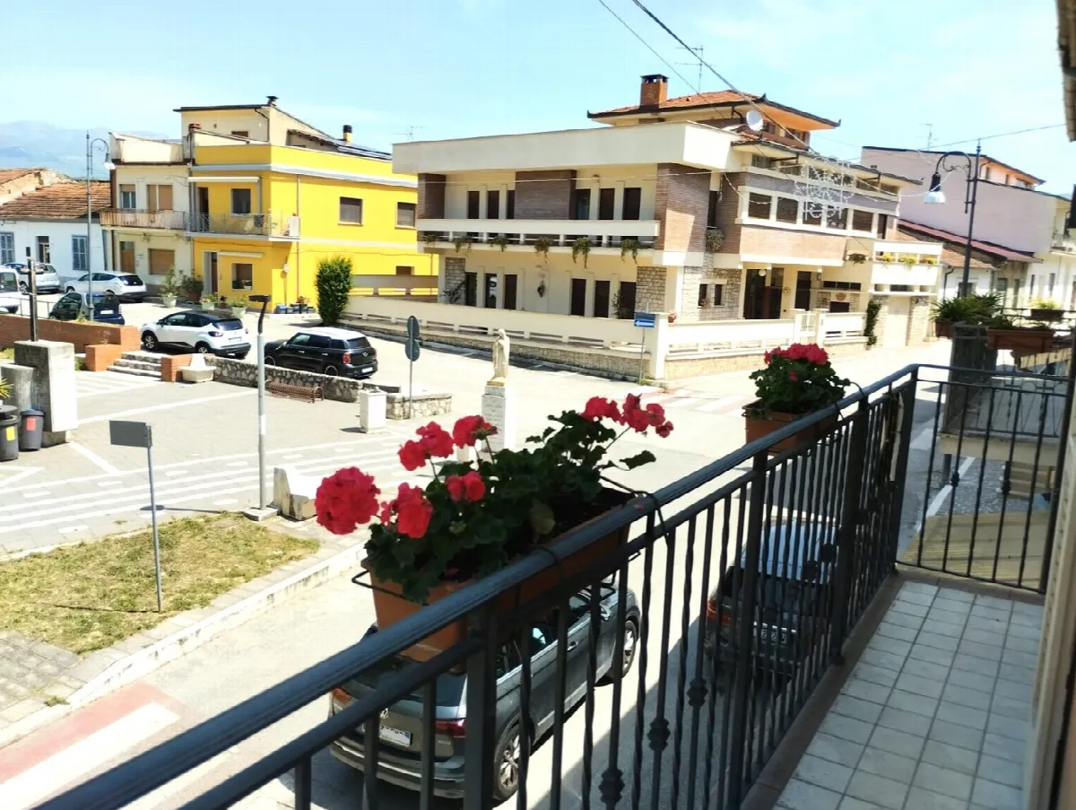 Casa indipendente in vendita a San Benedetto dei Marsi - foto 2