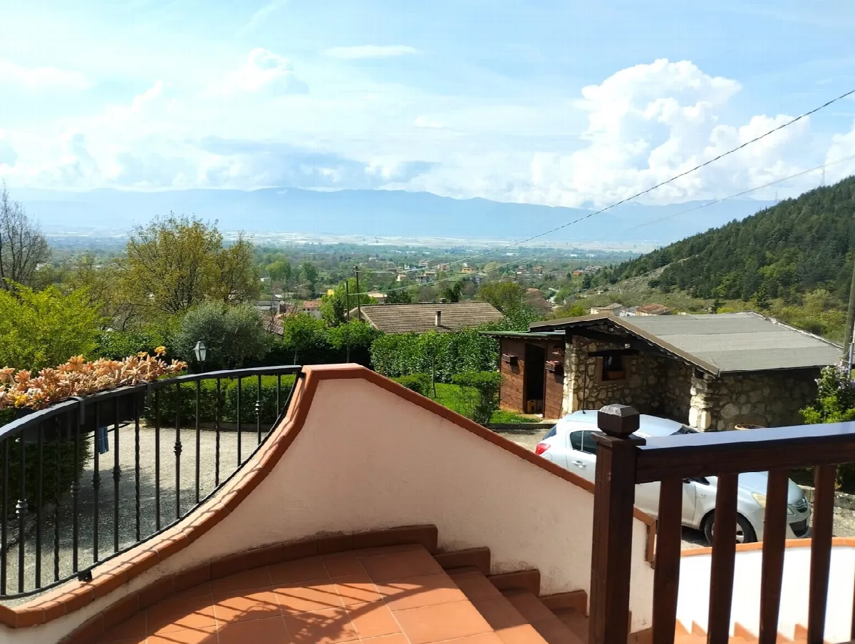 Casa bifamiliare in vendita a Celano - foto 2