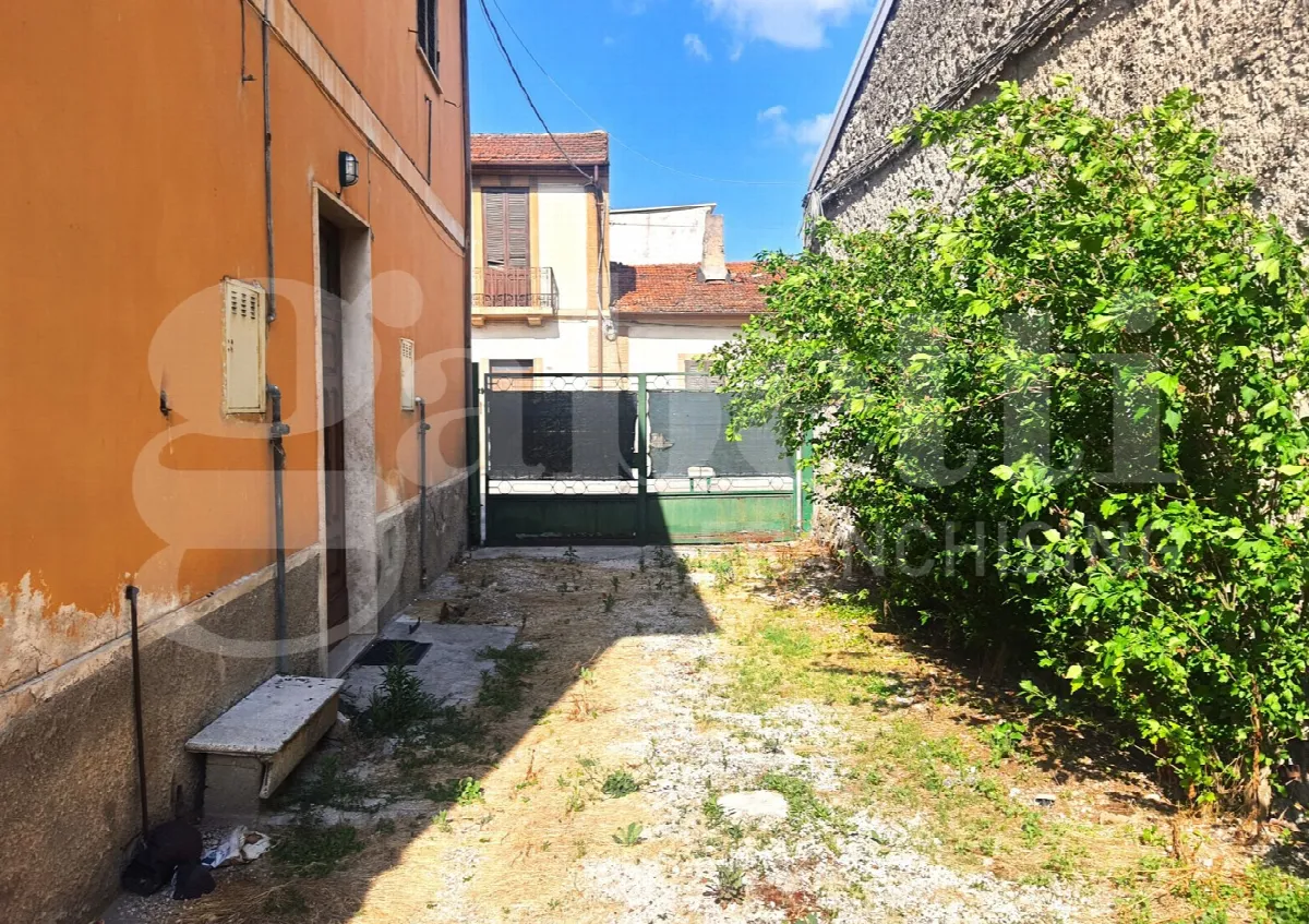 Casa indipendente in vendita a Avezzano - foto 2