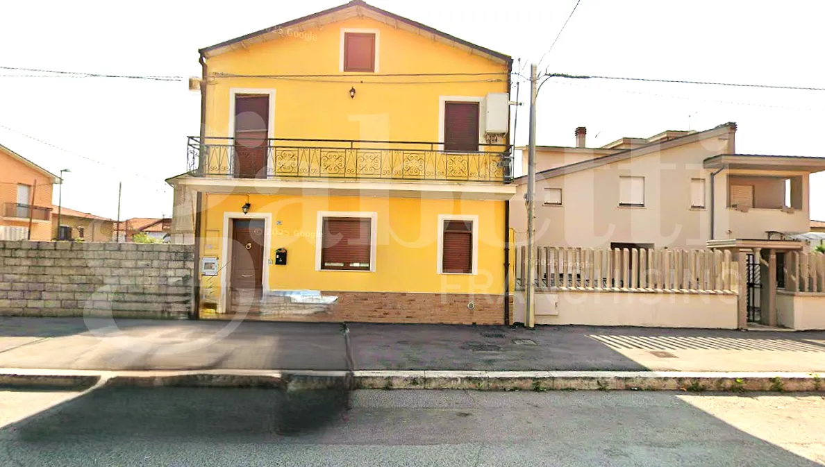 Casa indipendente in vendita a Avezzano - foto 3
