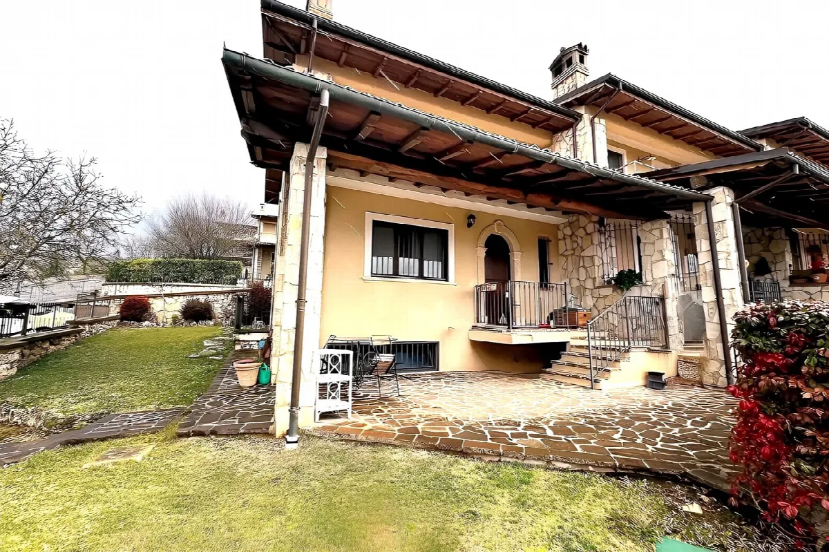 Villetta a schiera in vendita a Avezzano - foto 6