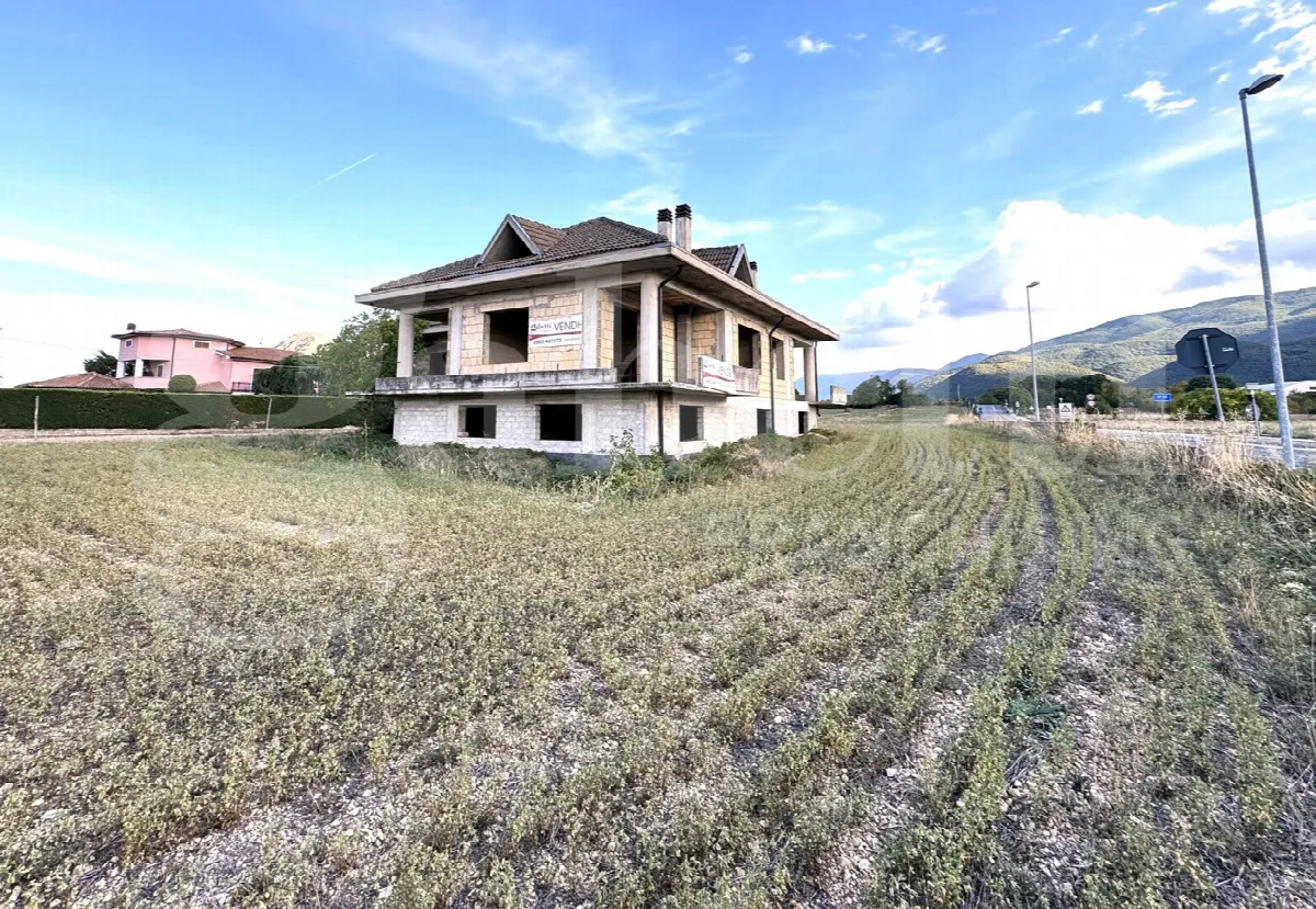Villa in vendita a Trasacco - foto 4