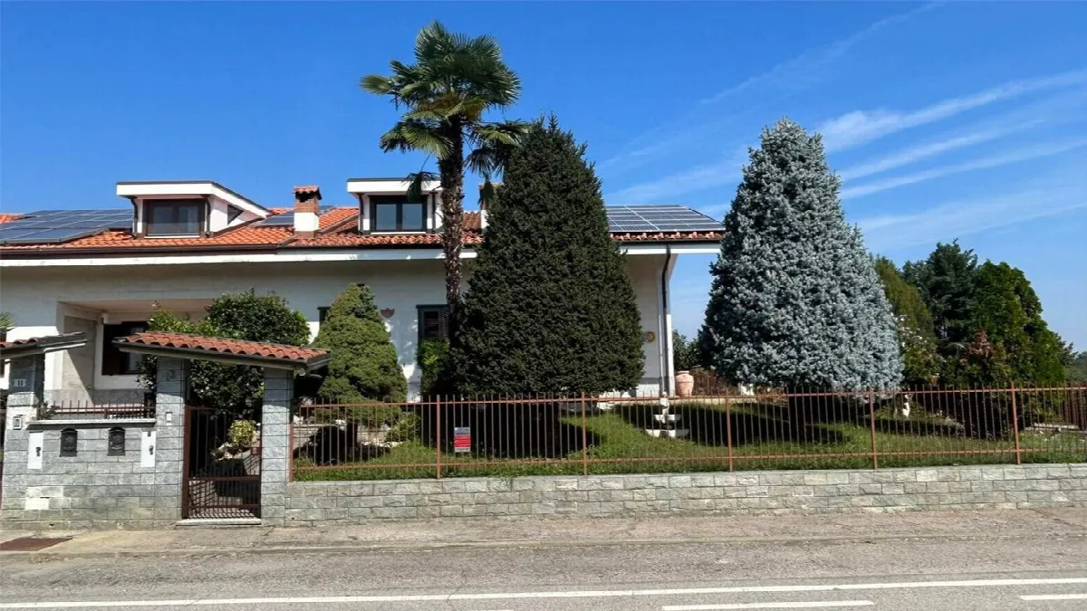 Villa in vendita a Airasca - foto 1
