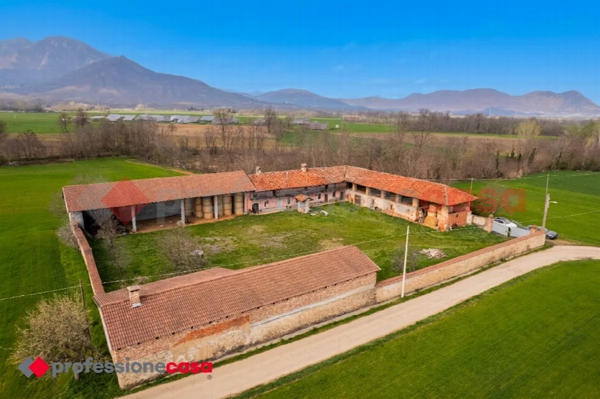 Rustico in vendita a Frossasco - foto 1