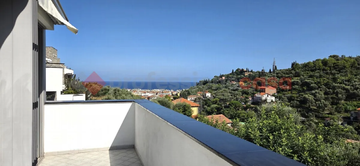 Casa indipendente in vendita a Alassio - foto 2