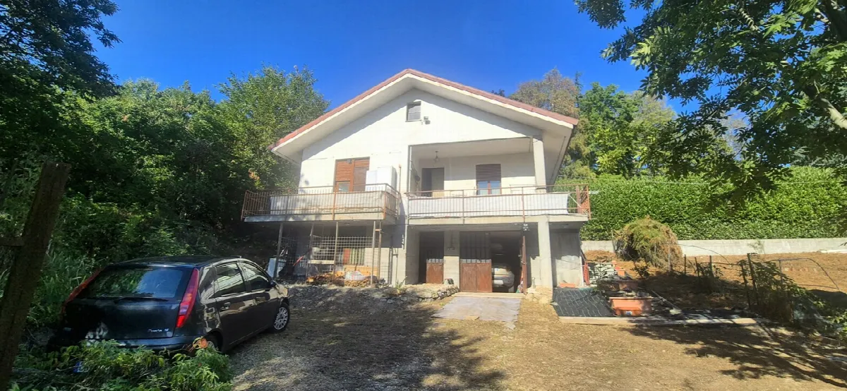 Casa indipendente in vendita a Cantalupa - foto 1
