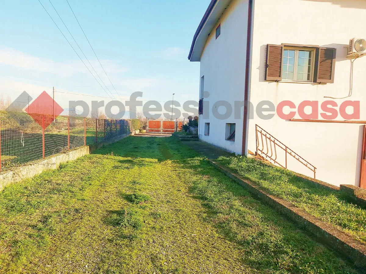 Casa indipendente in vendita a Aquino - foto 8