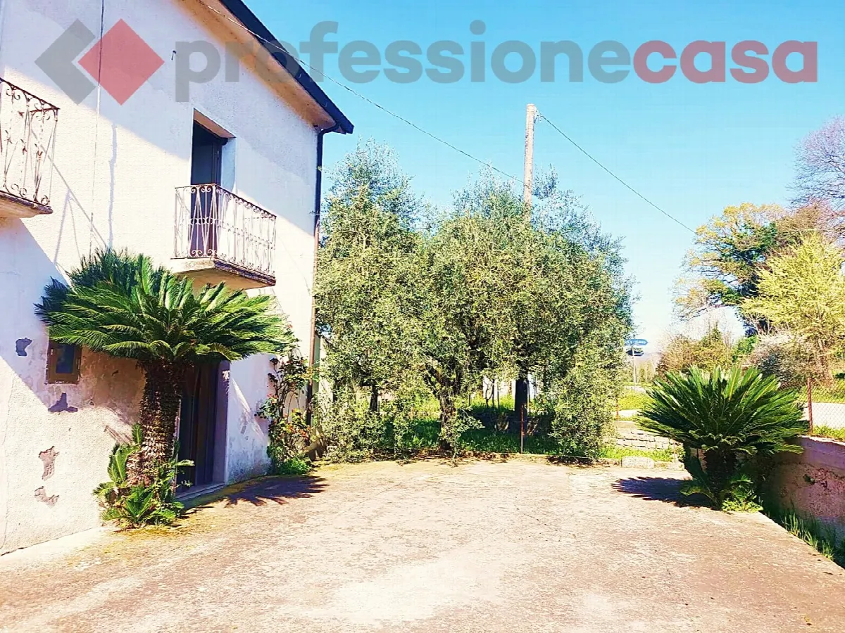 Casa indipendente in vendita a Rocca d'Evandro - foto 6
