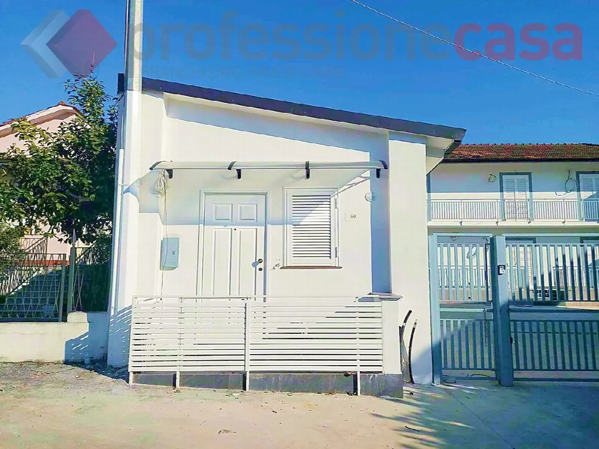 Casa indipendente in vendita a Piedimonte San Germano - foto 2