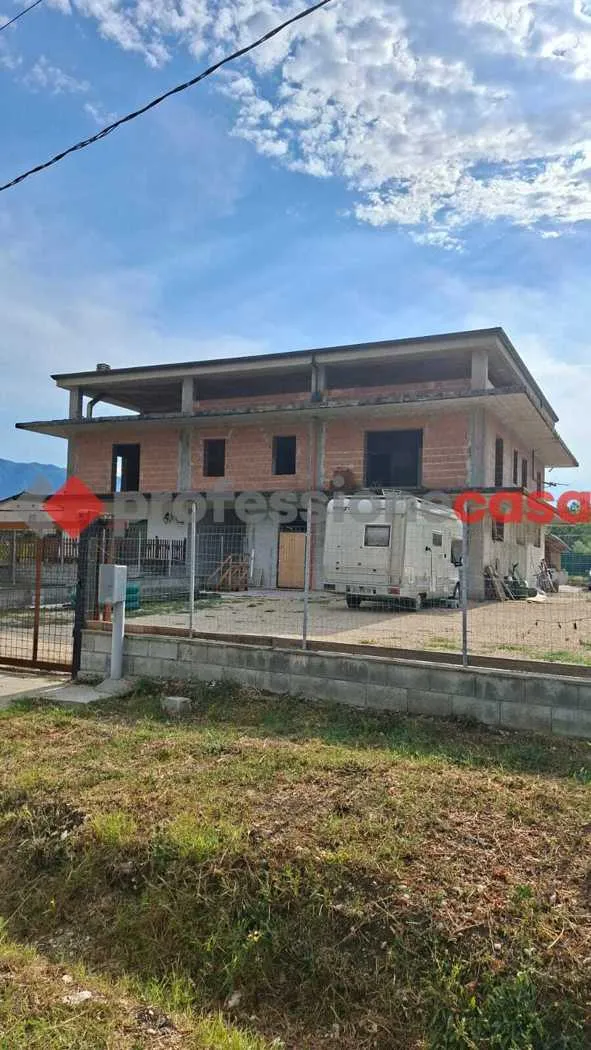 Casa bifamiliare in vendita a Pignataro Interamna - foto 3