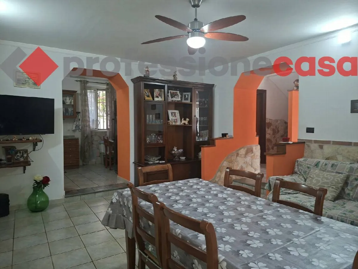 Casa indipendente in vendita a Villa Santa Lucia - foto 5