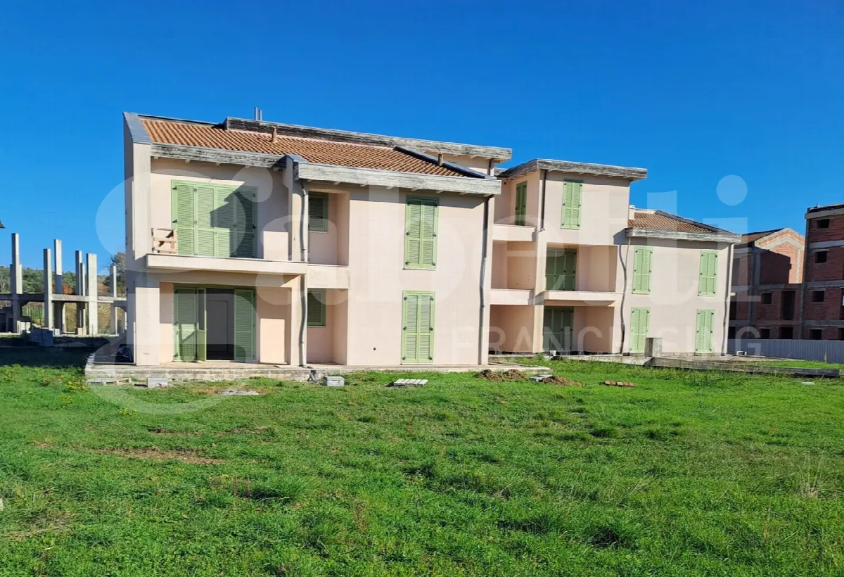 Appartamento in vendita a Rosciano - foto 1
