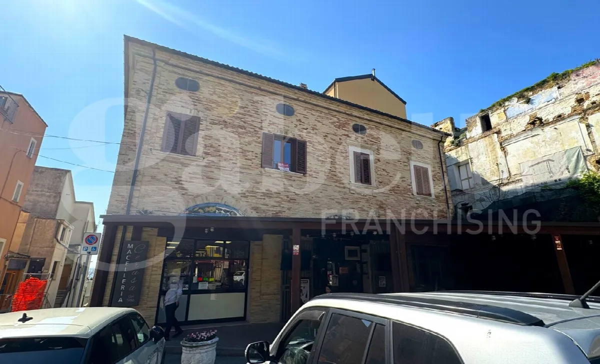 Casa indipendente in vendita a Pianella - foto 1