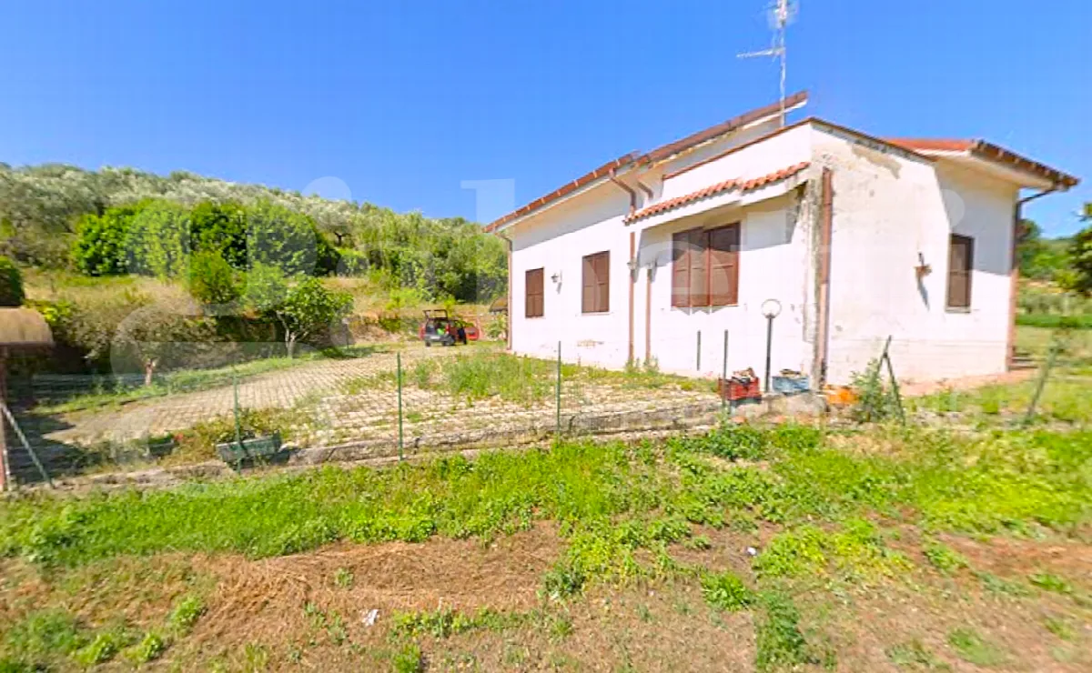 Casa indipendente in vendita a Pianella - foto 2