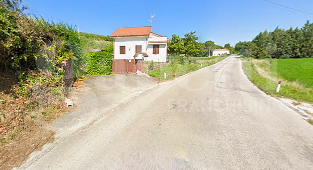 Casa indipendente in vendita a Pianella - foto 4