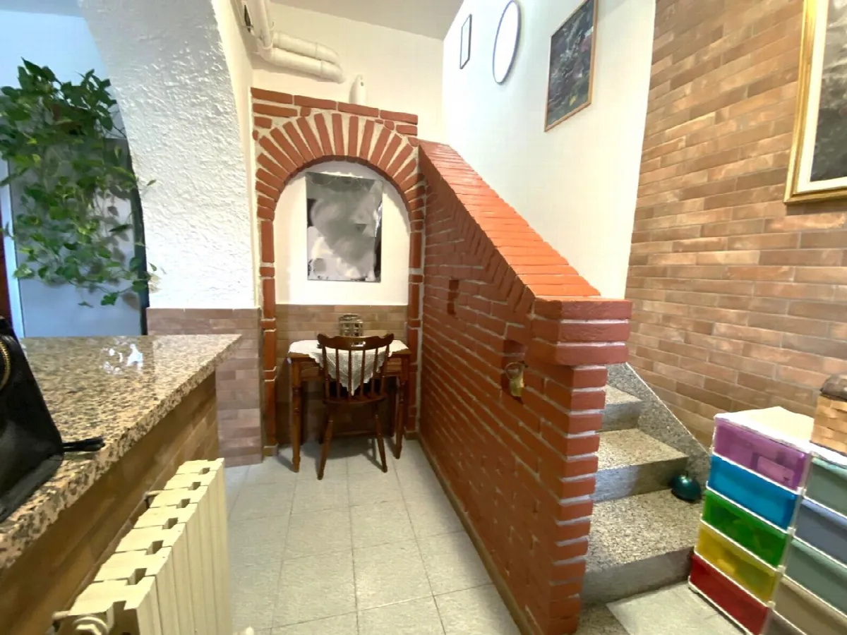 Casa indipendente in vendita a Borgo San Siro - foto 2