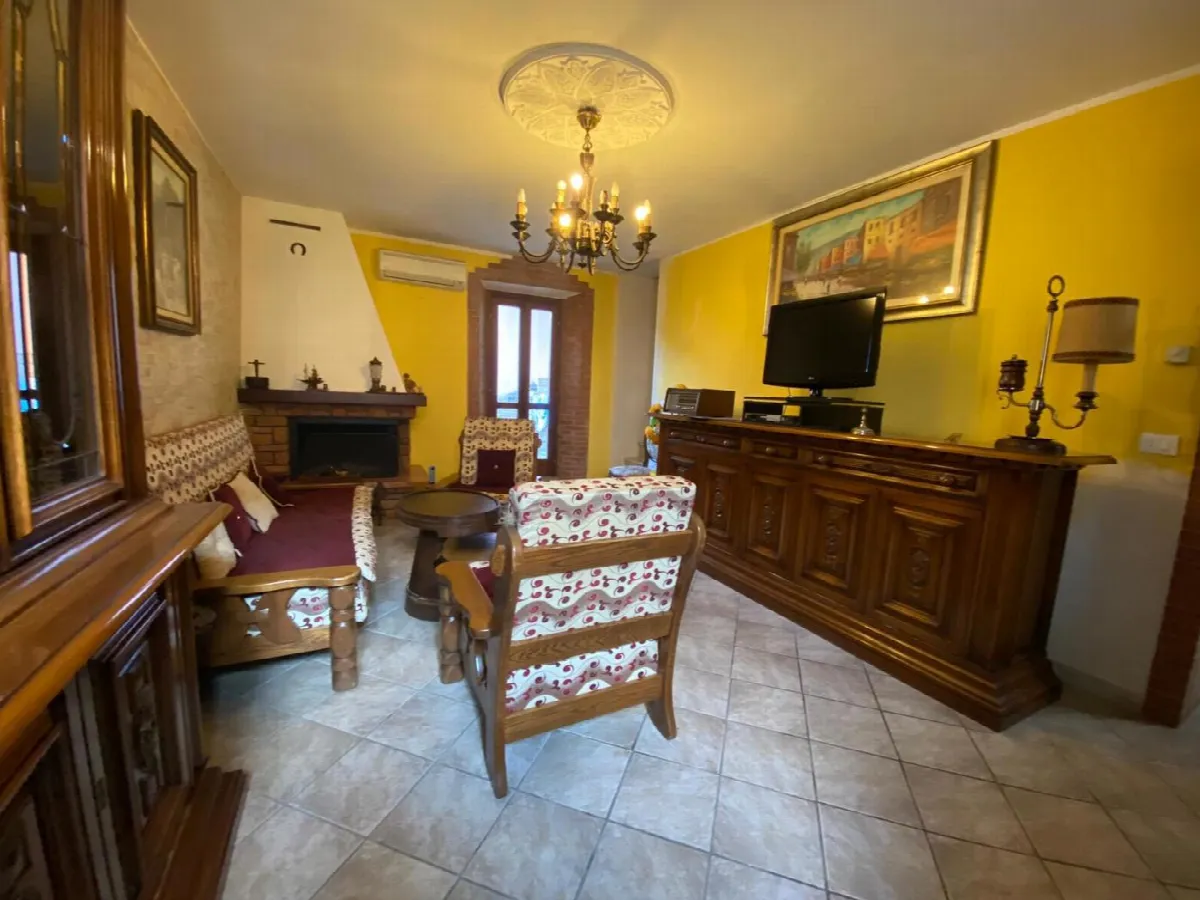 Casa indipendente in vendita a Alagna - foto 3