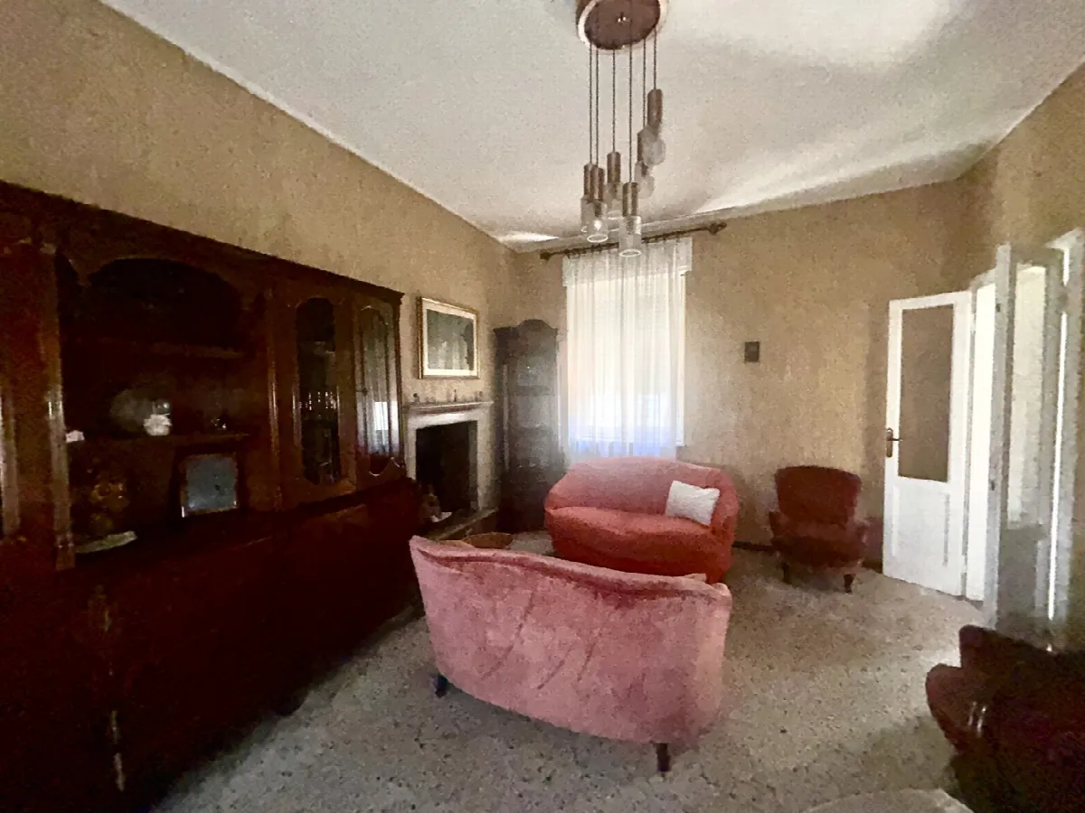 Casa indipendente in vendita a Dorno - foto 8