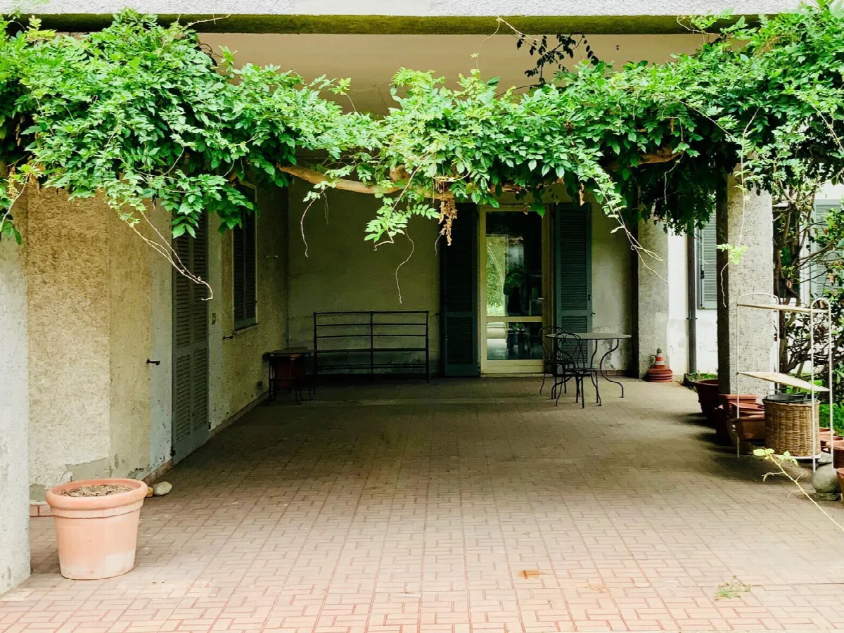 Villa in vendita a Dorno - foto 1