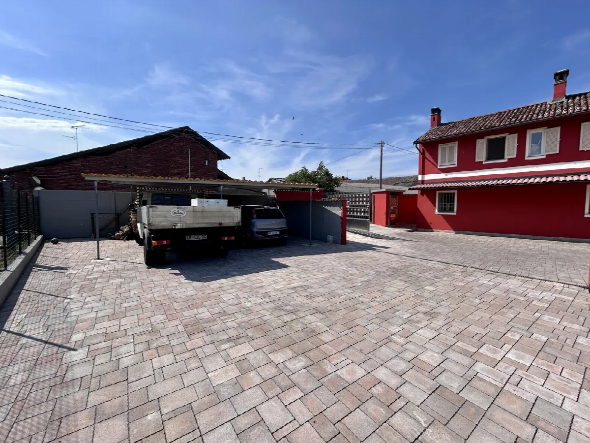 Casa indipendente in vendita a Dorno - foto 5