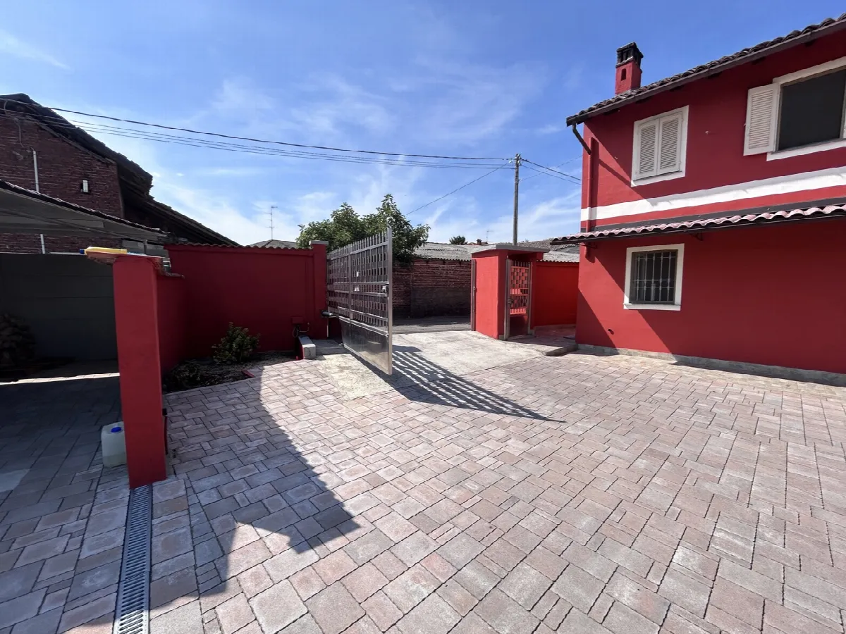 Casa indipendente in vendita a Dorno - foto 6