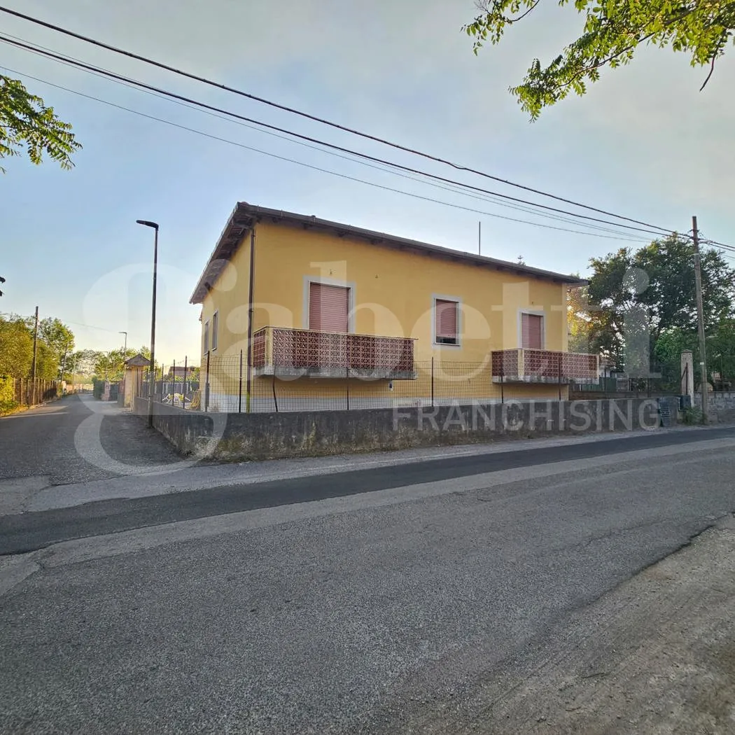 Villa in vendita a Scalea - foto 1