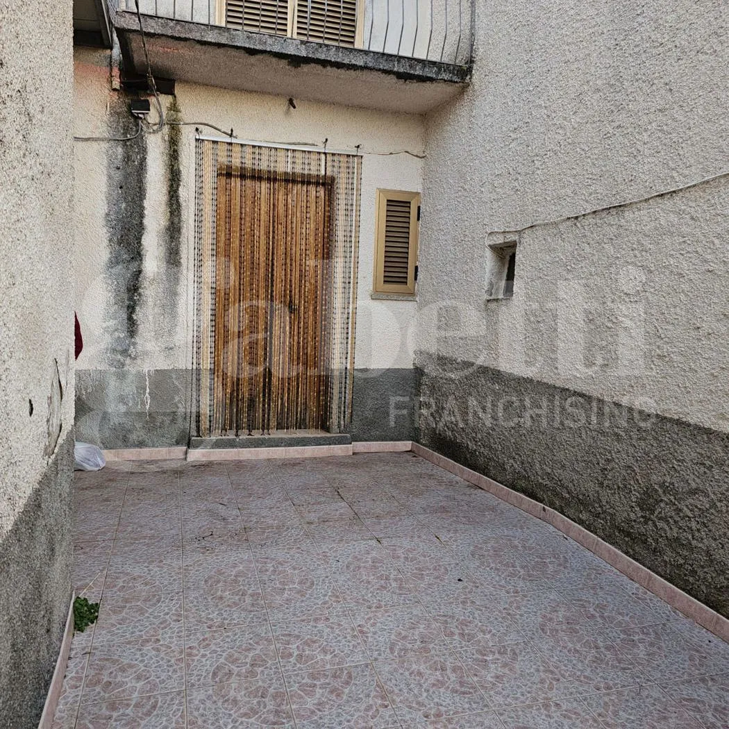 Appartamento in vendita a Maierà - foto 1