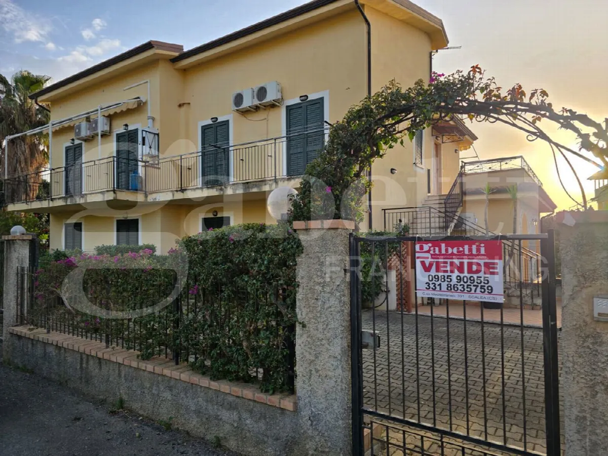 Casa bifamiliare in vendita a Diamante - foto 1