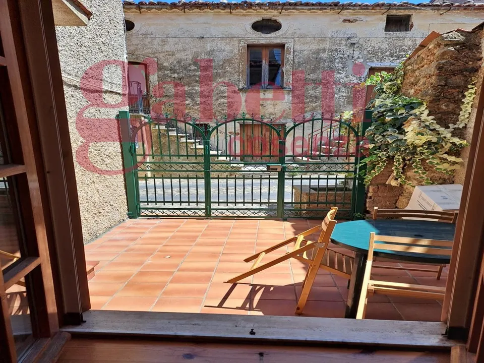 Casa indipendente in vendita a Cosenza - foto 2