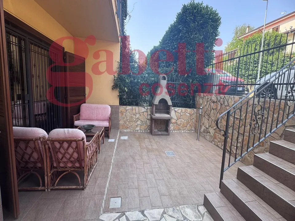 Casa indipendente in vendita a San Pietro in Guarano - foto 4
