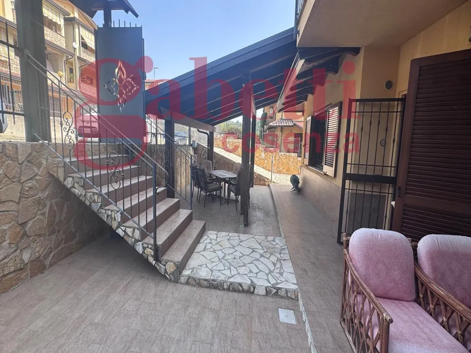 Casa indipendente in vendita a San Pietro in Guarano - foto 6